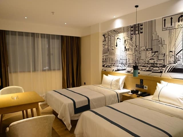 Business Twin Room