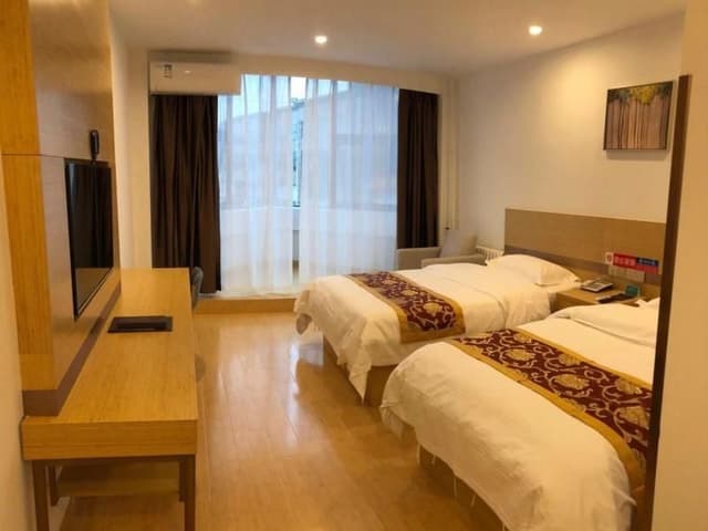 Twin Room with View