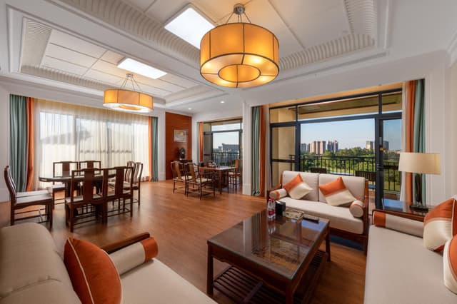 Presidential Suite