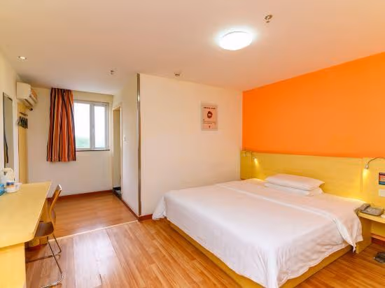 WH - Traditional Bed Room