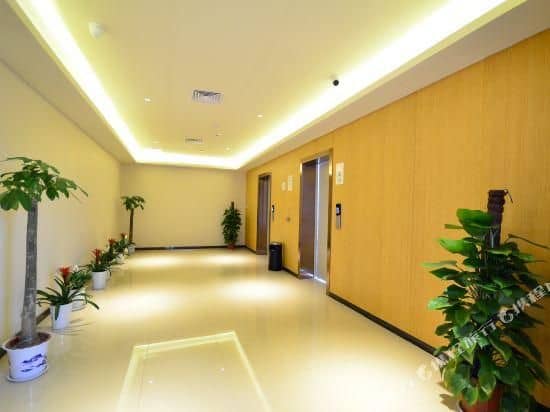 Ji Hotel (Wuhan Hankou Railway Station) Ji Hotel (Wuhan Hankou Railway Station)