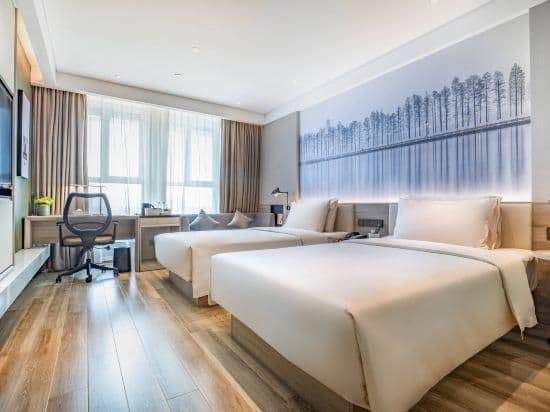 Deluxe 2-bed Room