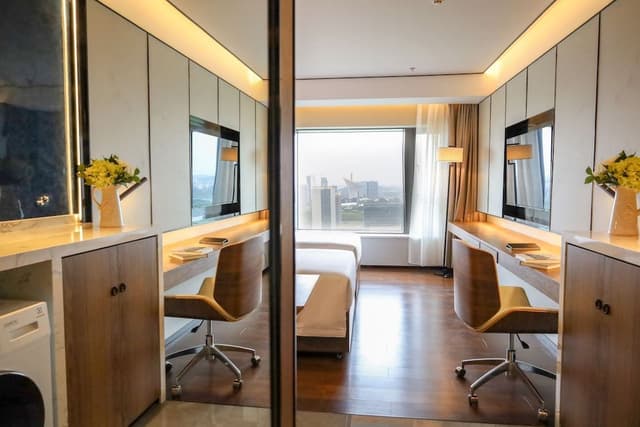 Quiet Twin Room