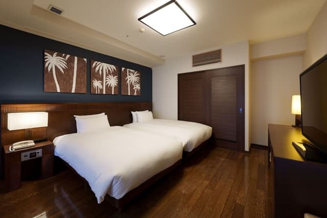 Presidential Suite, Non Smoking (Main Building Ocean's Wing)