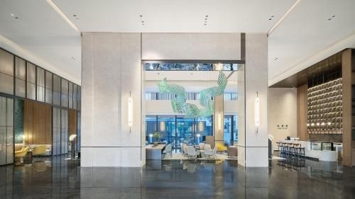Holiday Inn Wuhan Houguan Lake0
