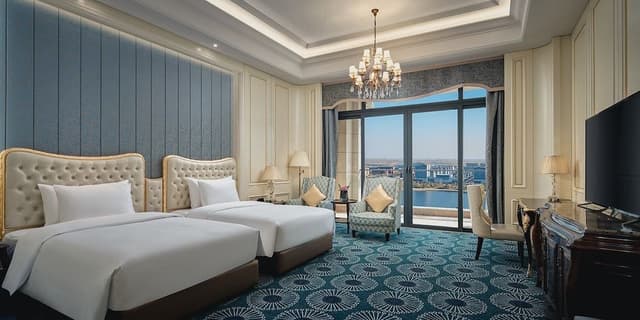 Standard Room, 2 Double Beds, Club Lounge Access, Lake View