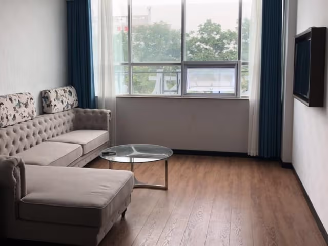 Senior Suite