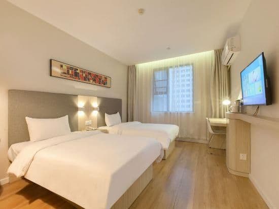 Guestroom (2 beds)