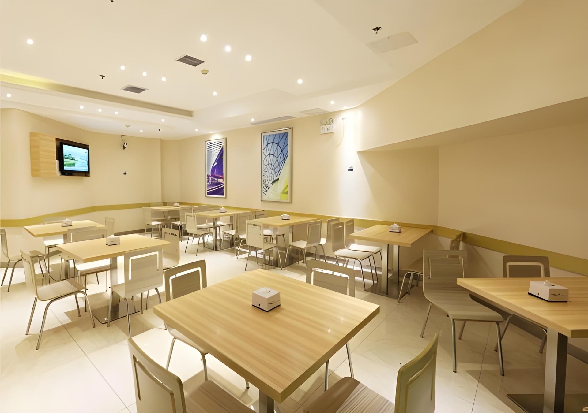 ซิตี้ คอมฟอร์ท อินน์ ทางออกรถไฟใต้ดิน ถ.จงหนาน อู่ฮั่น (City Comfort Inn Wuhan Zhongnan Road Metro Exit)4