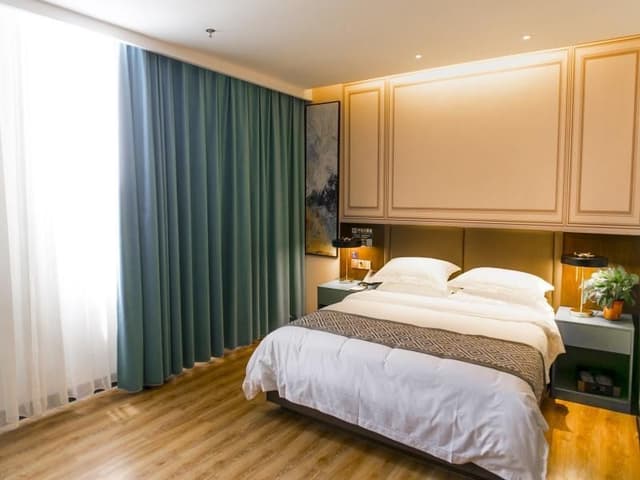 GTI - GEM 1 Bed Room