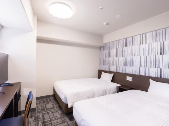 Standard Twin Room - Non-Smoking