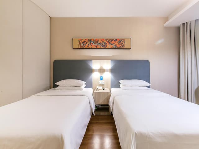 Guest Twin Room
