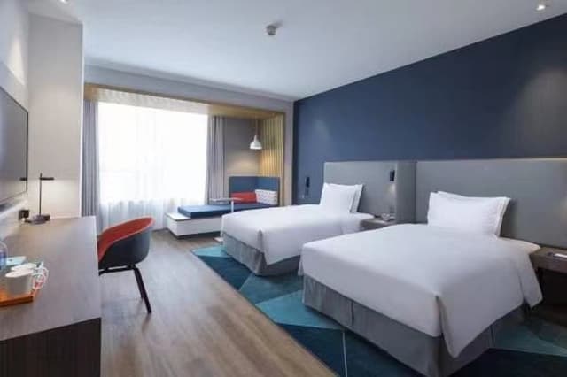 Standard Room, 2 Twin Beds, City View (Minifridge)