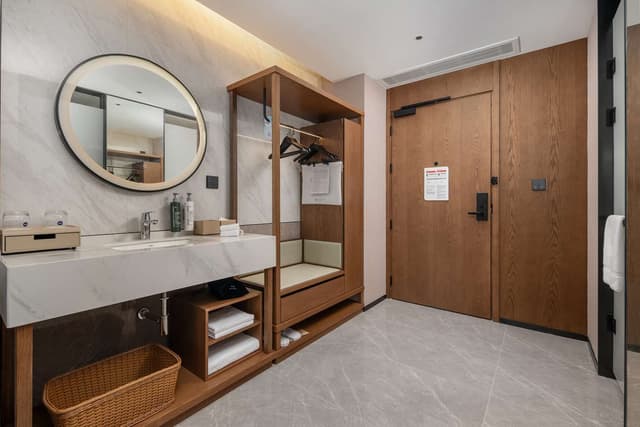 TWIN GUEST ROOM