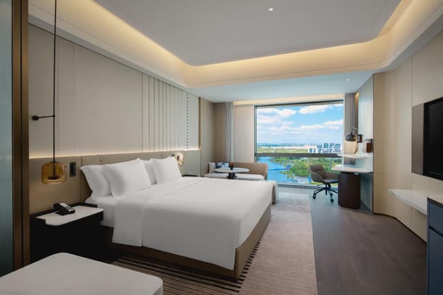 1 King Standard River View