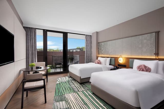 Standard Room, 2 Twin Beds, Garden View