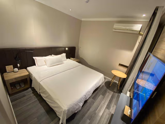 Huazhu - Zero Pressure Bed Room