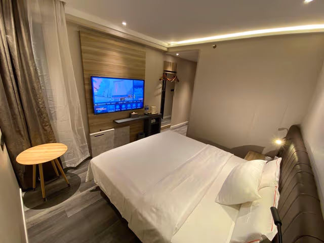 Huazhu - Zero Pressure Bed Room