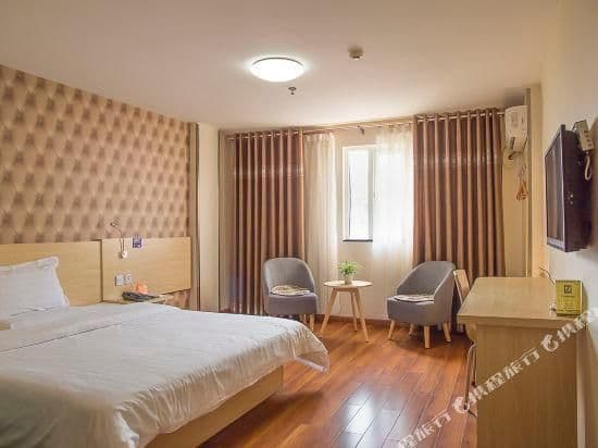WH - Traditional Bed Room