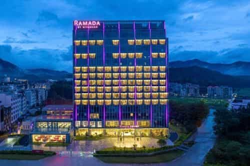 โรงแรมรามาดา บาย วินด์แฮม โจวหนิง