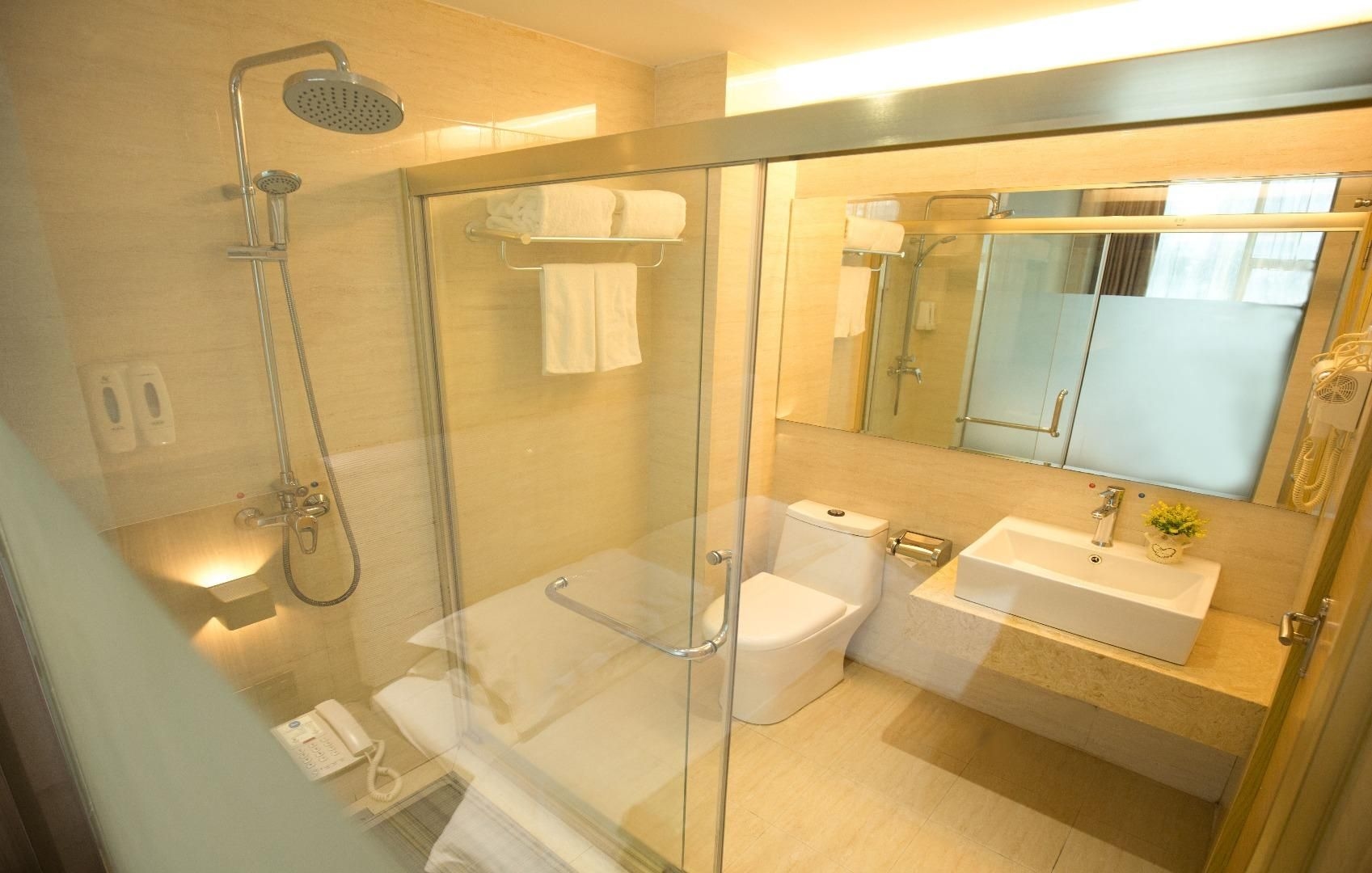 โรงแรมฮั่นถิง หนิงเต๋อ เรดสตาร์ แมคคาลีน (Hanting Hotel Ningde Red Star Macalline)0