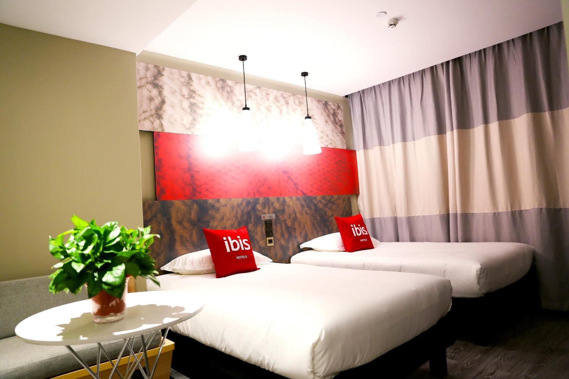 โรงแรมไอบิส ผิงเหลียง ขงถง เวสต์โร้ด (Ibis Pingliang Kongtong West road Hotel)2