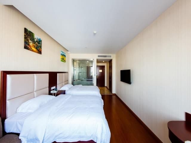 Twin Bussiness Room