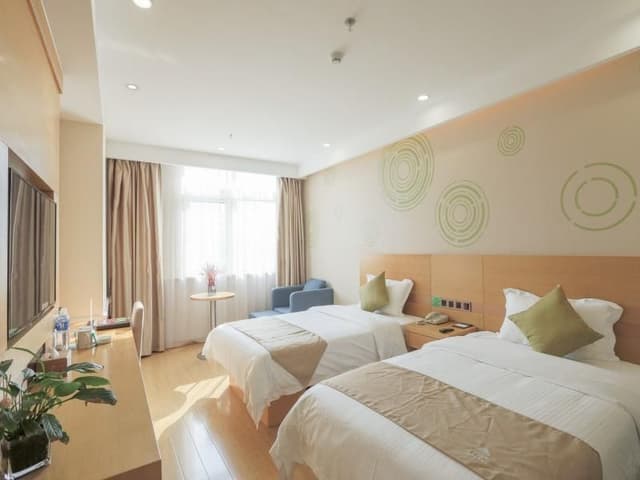 2 Bed Twin Superior Room