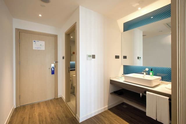 Suite, 1 King Bed