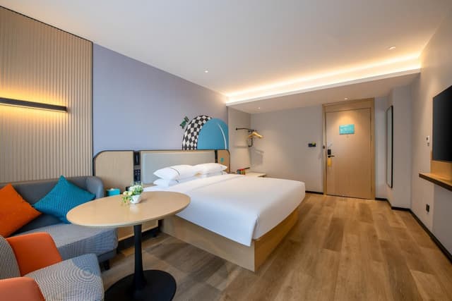 Dossen - Room With River View