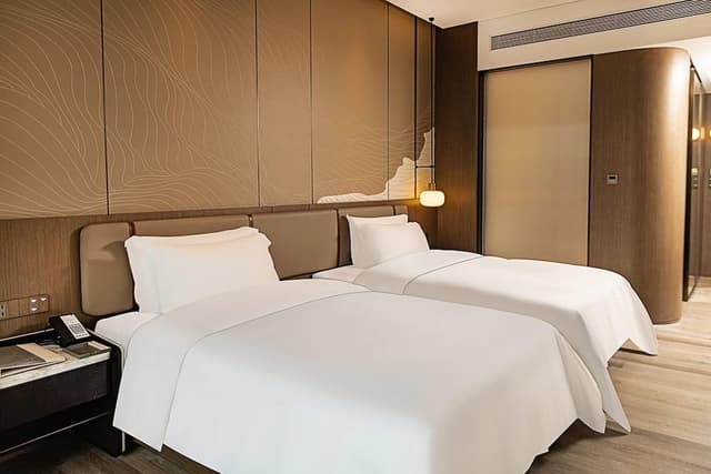 Deluxe Room, Multiple Beds