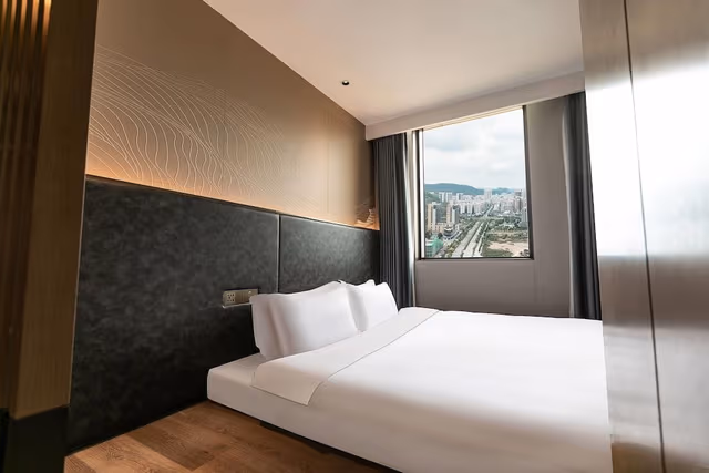 Deluxe Room, Multiple Beds