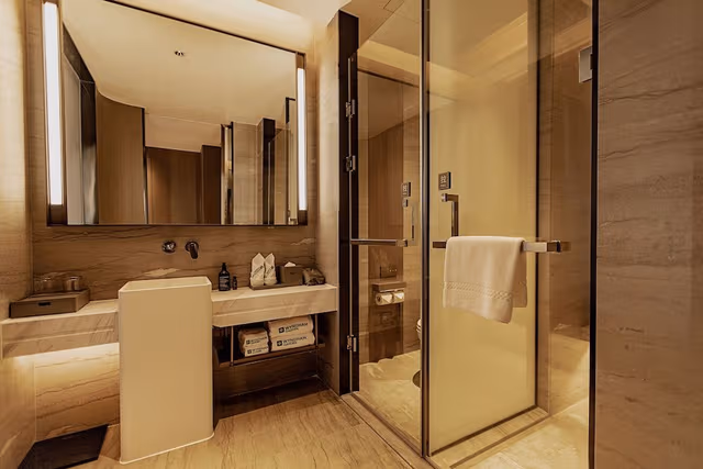 Deluxe Room, Multiple Beds