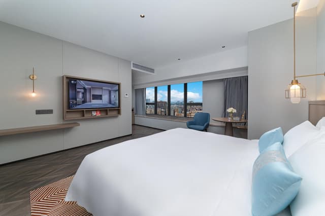 King Bed Room