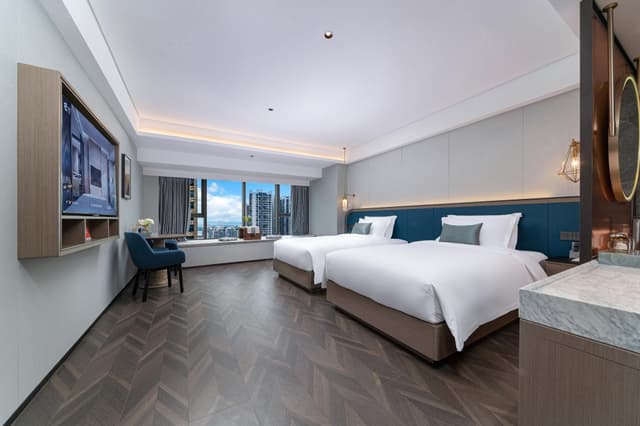 Wide Double Room
