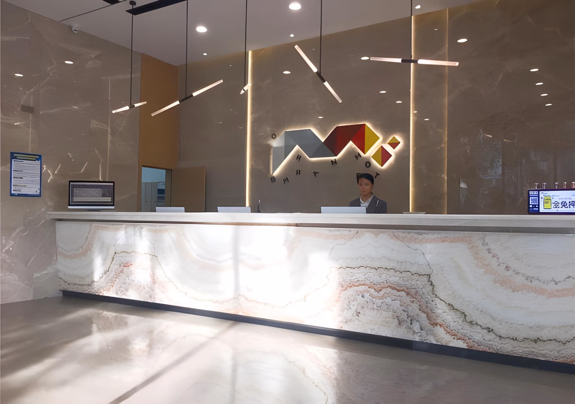 บอร์แมน โฮเทล หม่าหมิง เซเว่น หยู่เฉิงฉี โร้ด (Borrman Hotel Maoming 7th Youcheng Road Municipal Government)2
