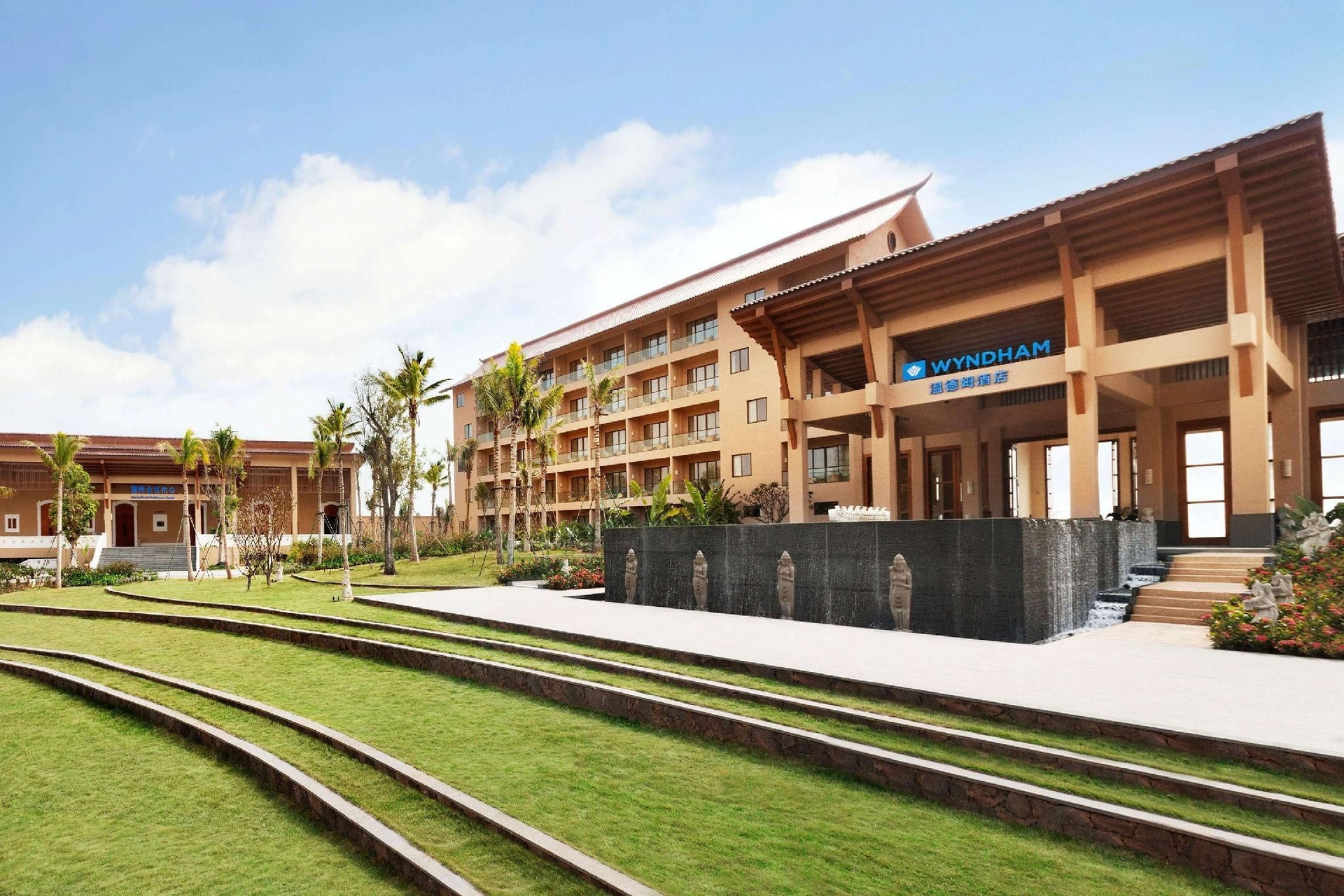 โรงแรมวินด์แฮม เมืองเหมาวิ่ง (Wyndham Maoming)0
