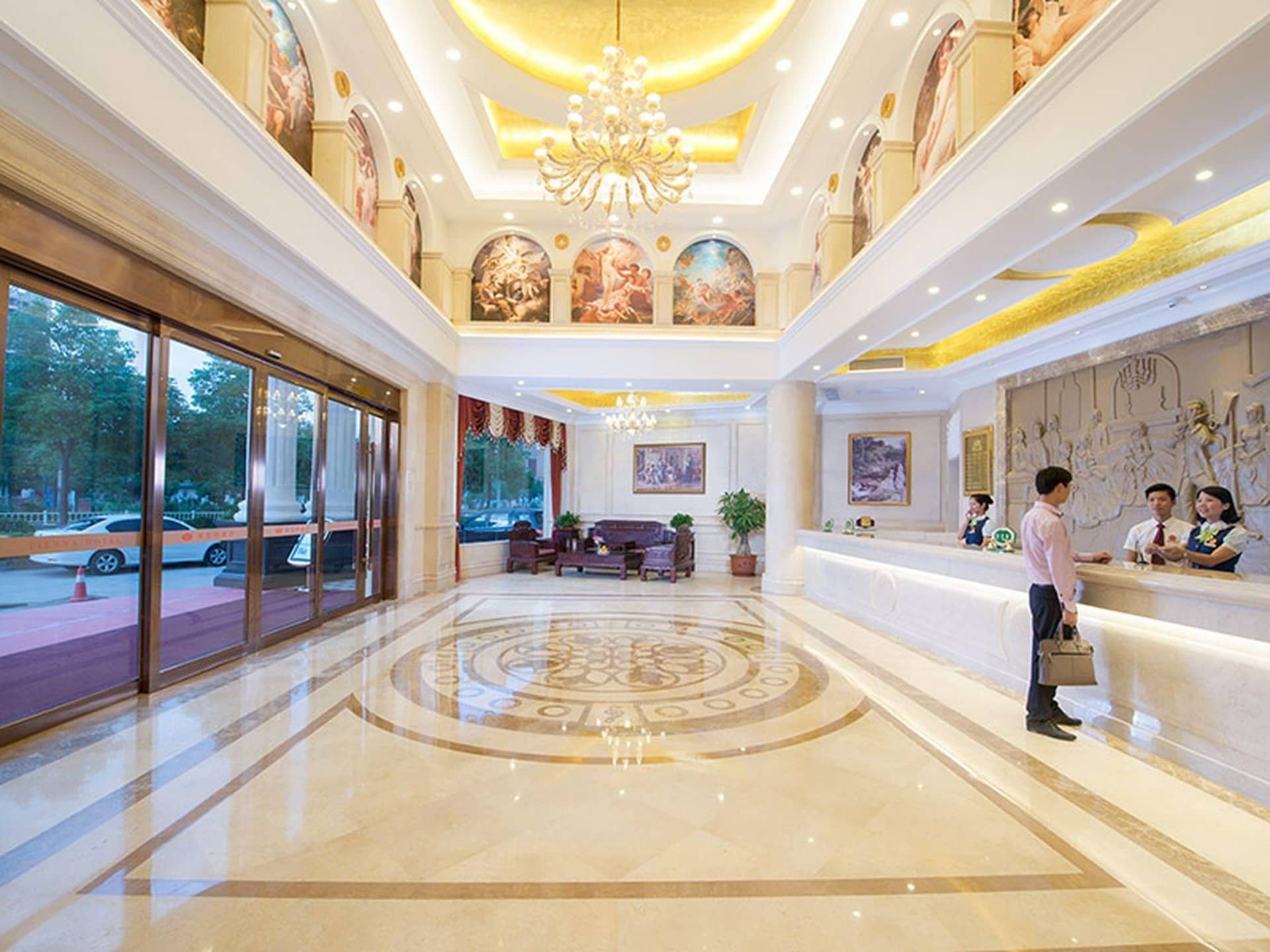Vienna Hotel Meizhou Xingning City Plaza Branch Vienna Hotel Meizhou Xingning City Plaza Branch