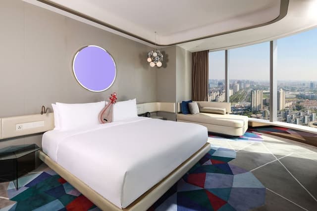 Spectacular King Room, 1 King Bed, High Floor City View