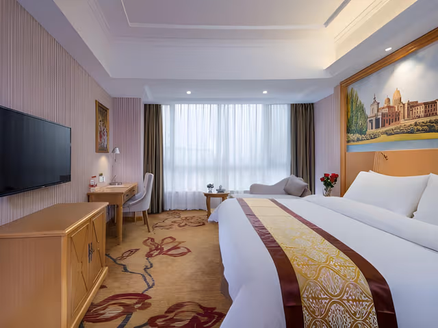 Panoramic Suite