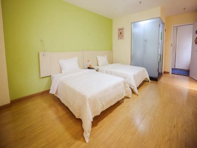 7 Days - Zizhu Twin Room