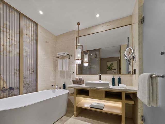 TWIN DELUXE ROOM