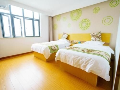 GreenTree Inn Suzhou Mudu Lingyan Mountain Ganglong City Hotel1
