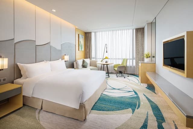 Standard Room, 1 King Bed