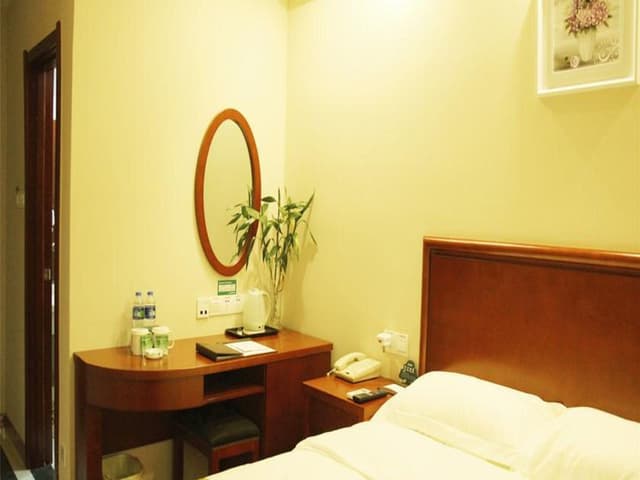 GTI - Yiran 1 Bed Room, 1.5M Bed
