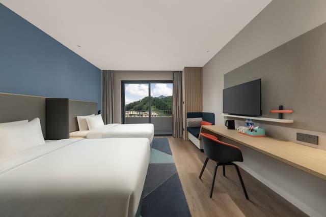 Standard Room, 2 Twin Beds, Balcony