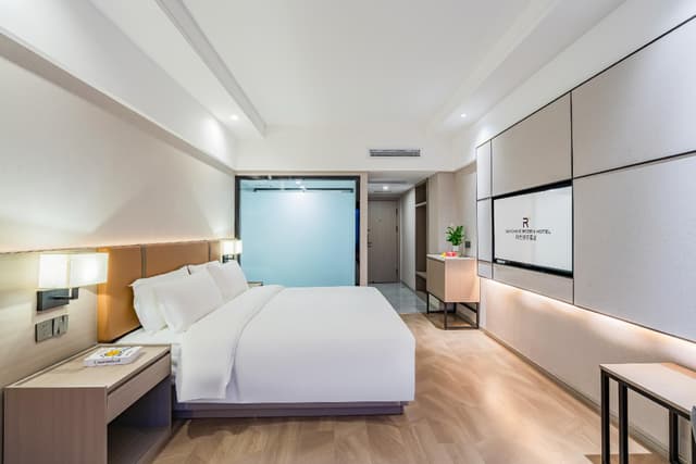 Rezen - Superior 1 Bed Room