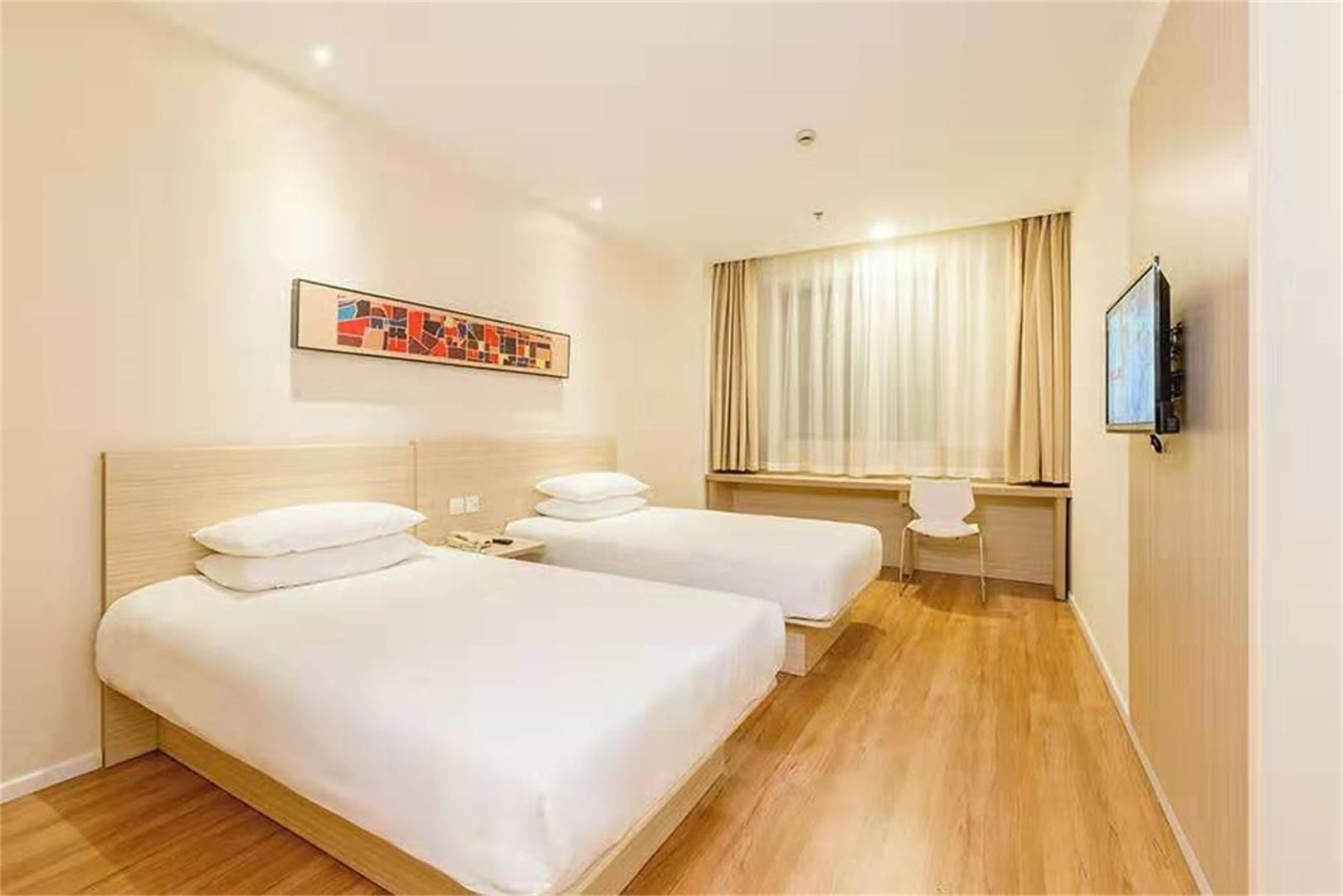 ฮั่นถิง โฮเทล เหม่ยซาน ถนนฉือปี้ (Hanting Hotel Meishan Chibi Middle Road)1