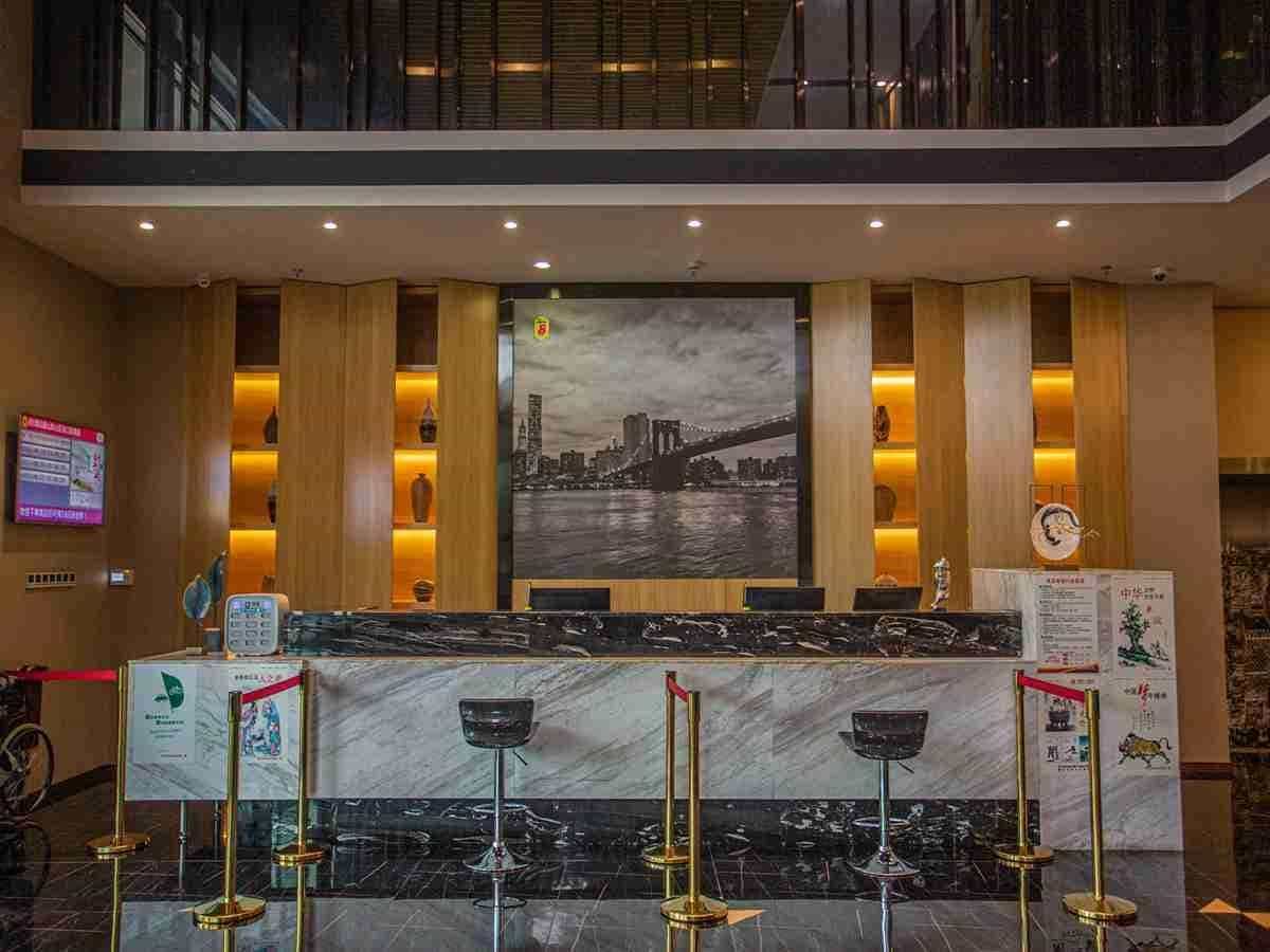 Super 8 Hotel Premier Meishan Pengshan District Linjiang Fengjing Super 8 Hotel Premier Meishan Pengshan District Linjiang Fengjing