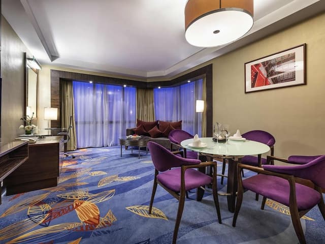 Premier Suite, 1 King Bed